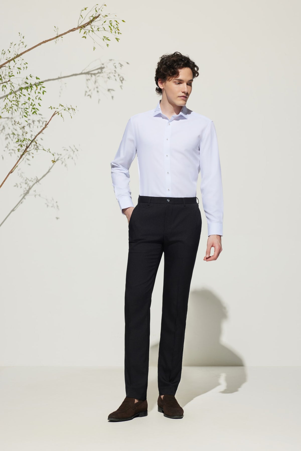 G2000 Shirts Non-Iron Dry Smart Fit Twill Shirt with Design Detail