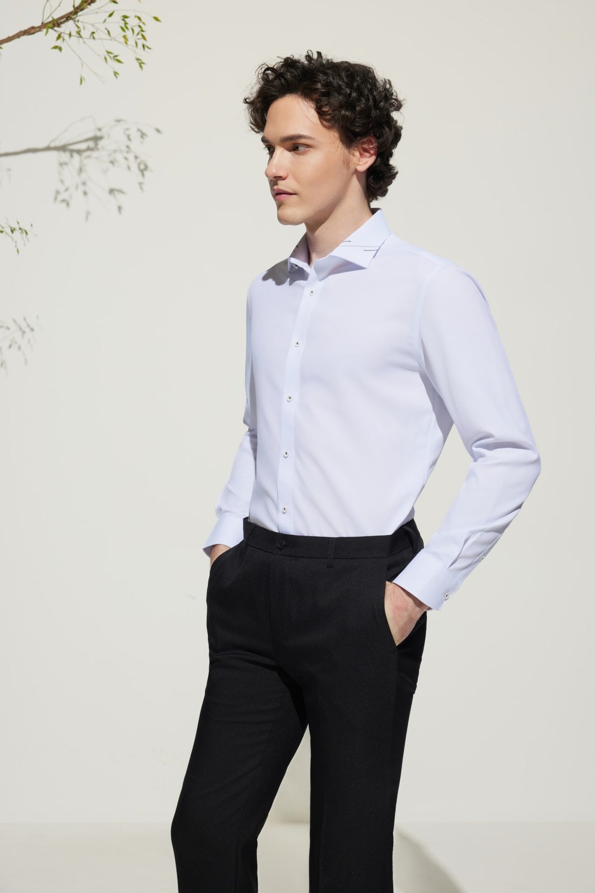G2000 Shirts Non-Iron Dry Smart Fit Twill Shirt with Design Detail
