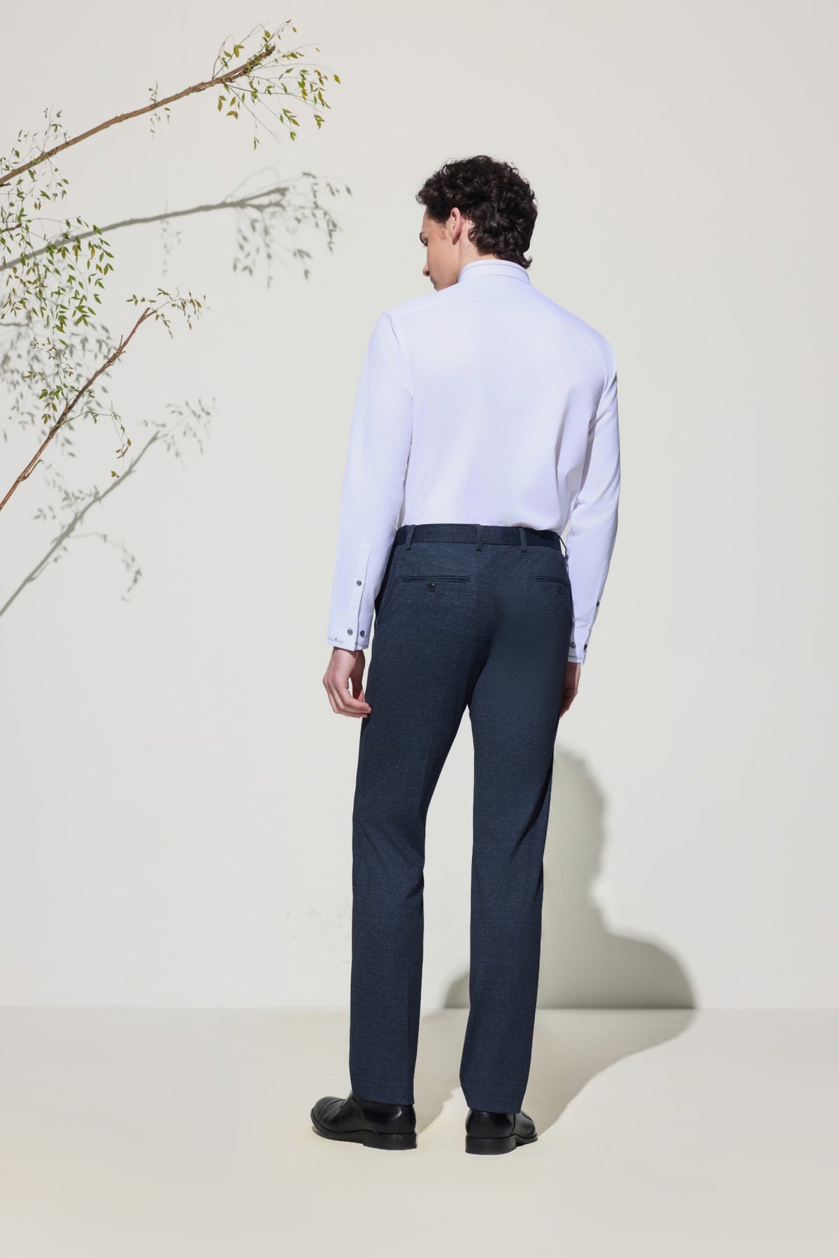 G2000 - Shirts - Non-Iron Dry Stretch Smart Fit Twill Shirt with Design Detail