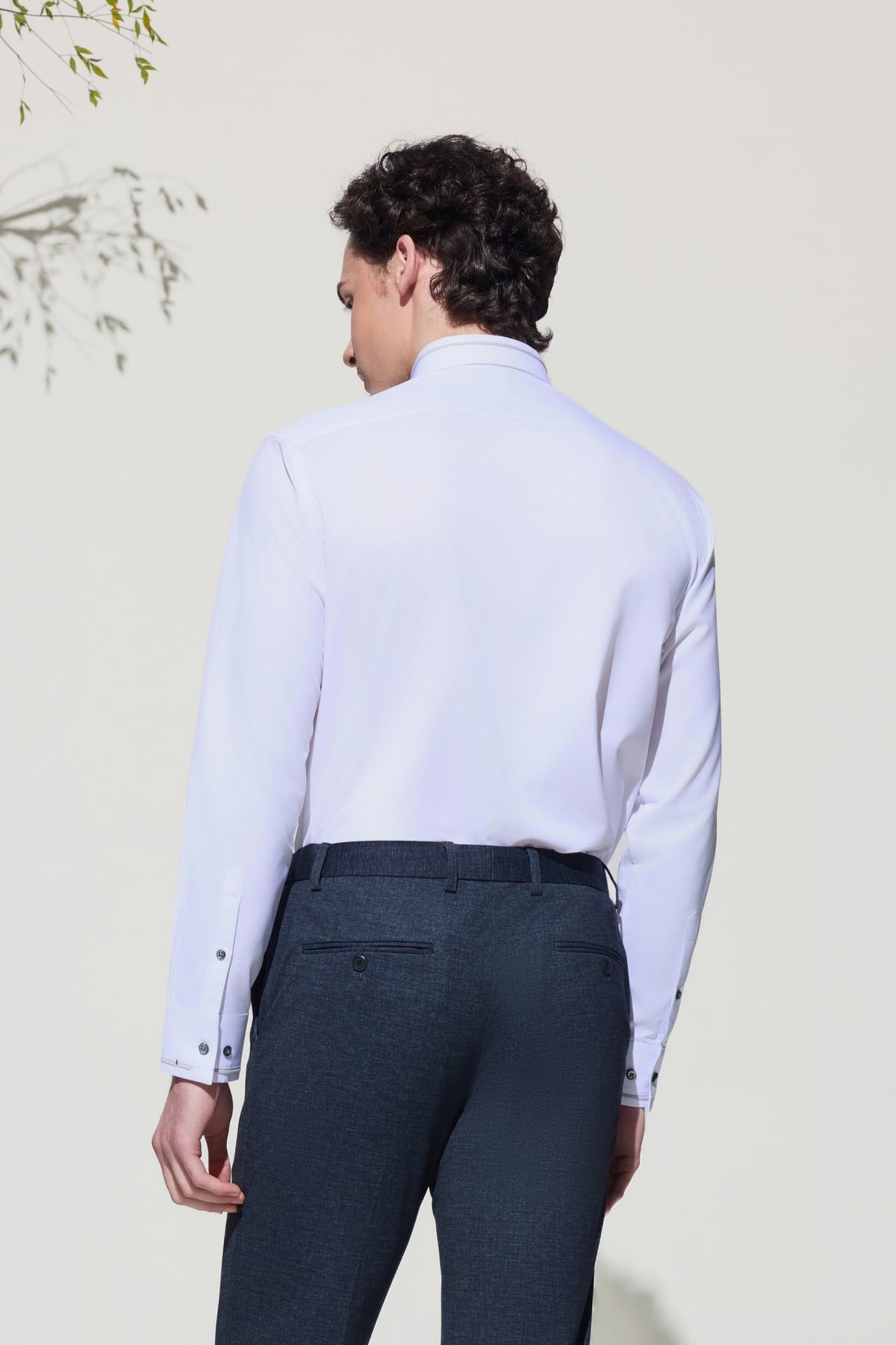 G2000 - Shirts - Non-Iron Dry Stretch Smart Fit Twill Shirt with Design Detail