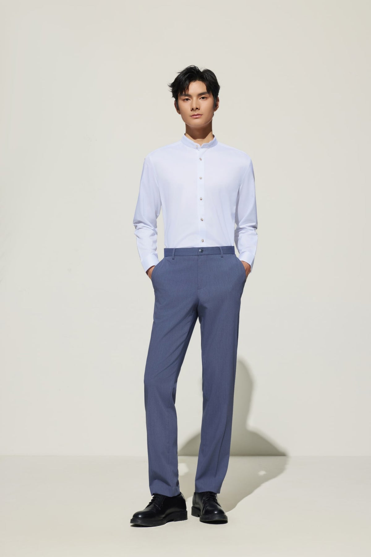 G2000 Shirts Non-Iron Dry Smart Fit Poplin Stand Collar Shirt with Design Detail Polished Frost Smart