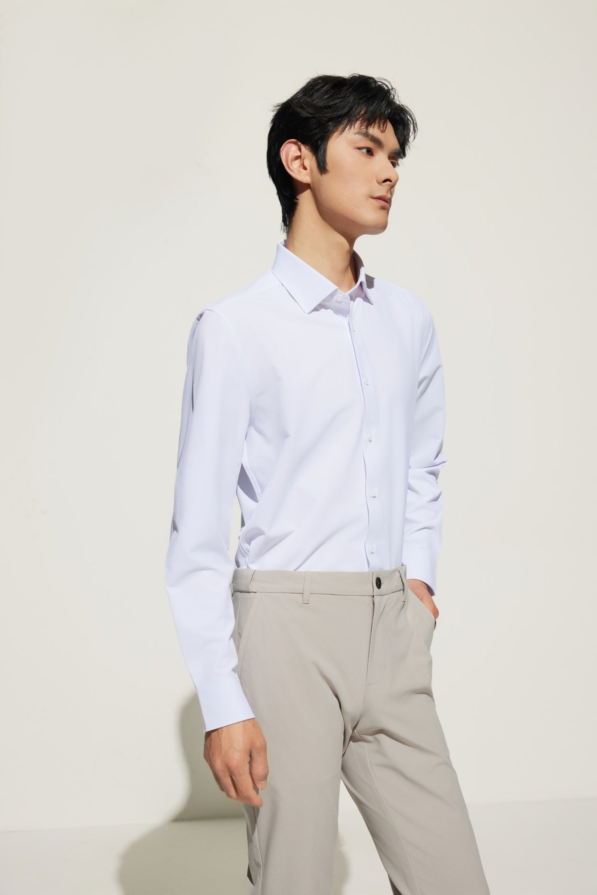 Non-Iron Dry Stretch Herringbone Smart Fit Long Sleeve Shirt