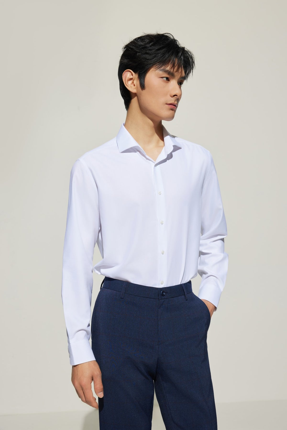 G2000 - Shirts - Non-Iron Cool Touch Stretch Twill Smart Fit Long Sleeve Shirt - Smart - Brilliant White