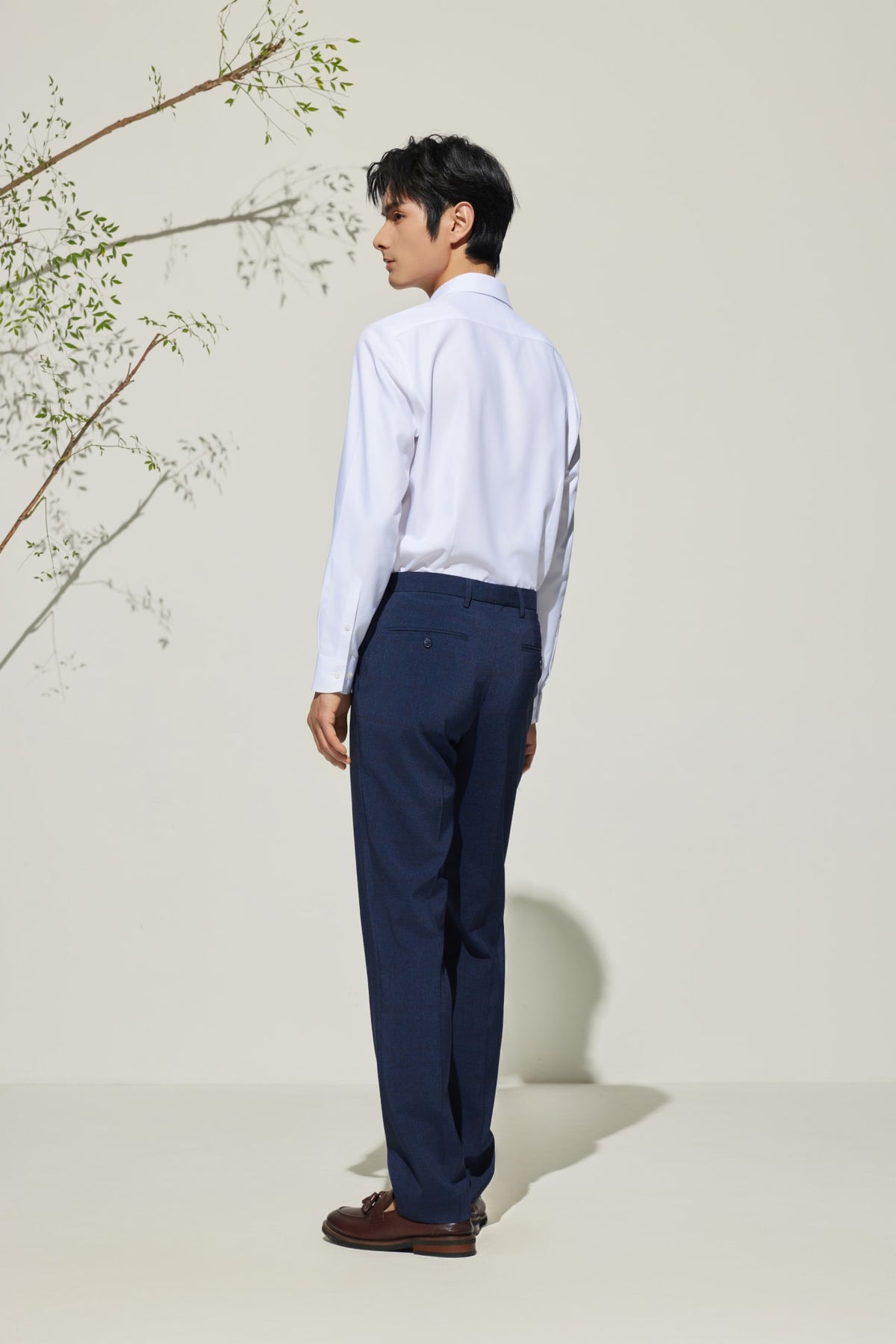 G2000 - Shirts - Non-Iron Cool Touch Stretch Twill Smart Fit Long Sleeve Shirt