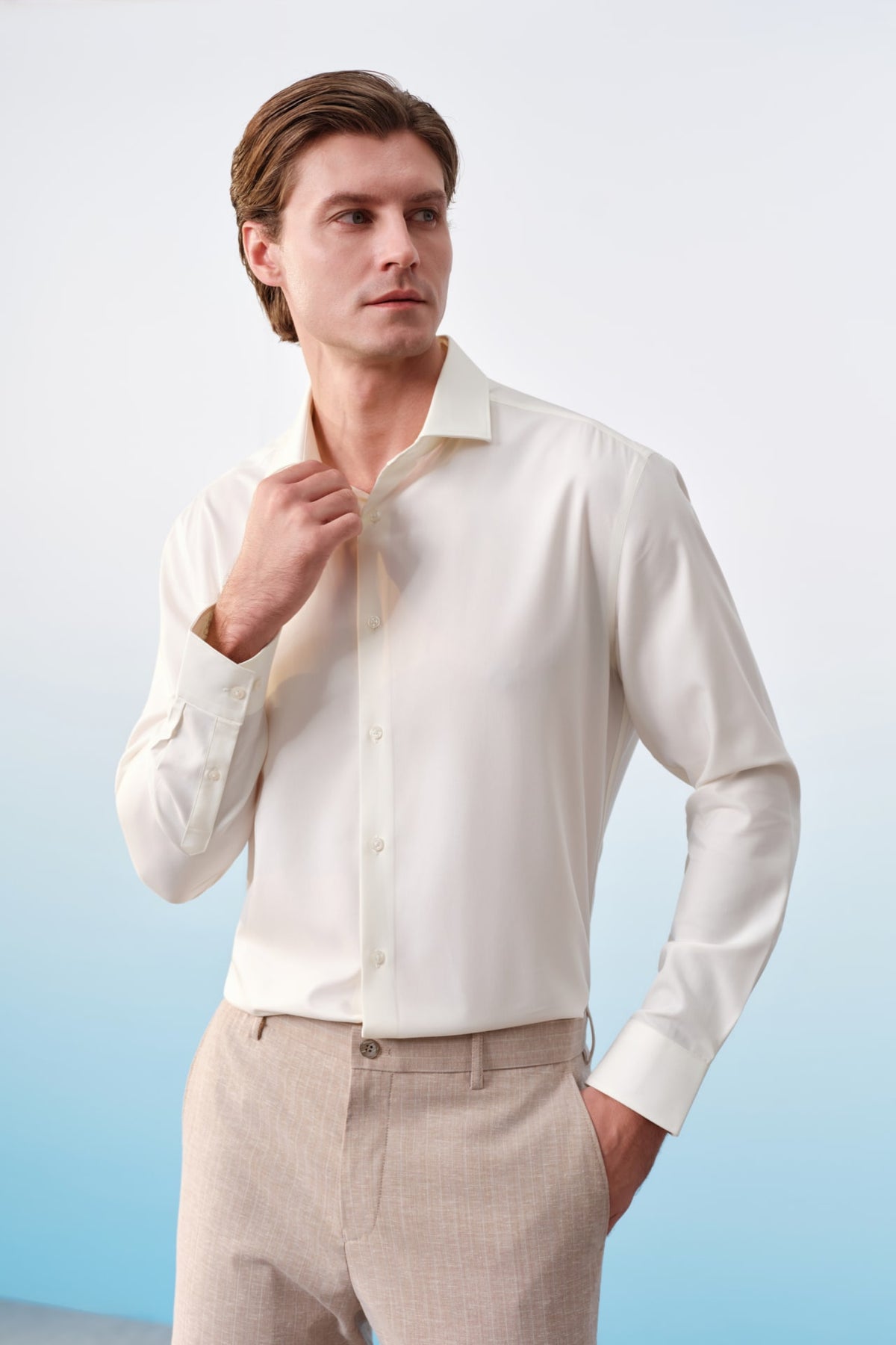 G2000 - Shirts - Non-Iron Cool Touch Stretch Twill Smart Fit Long Sleeve Shirt - Smart - Vanilla