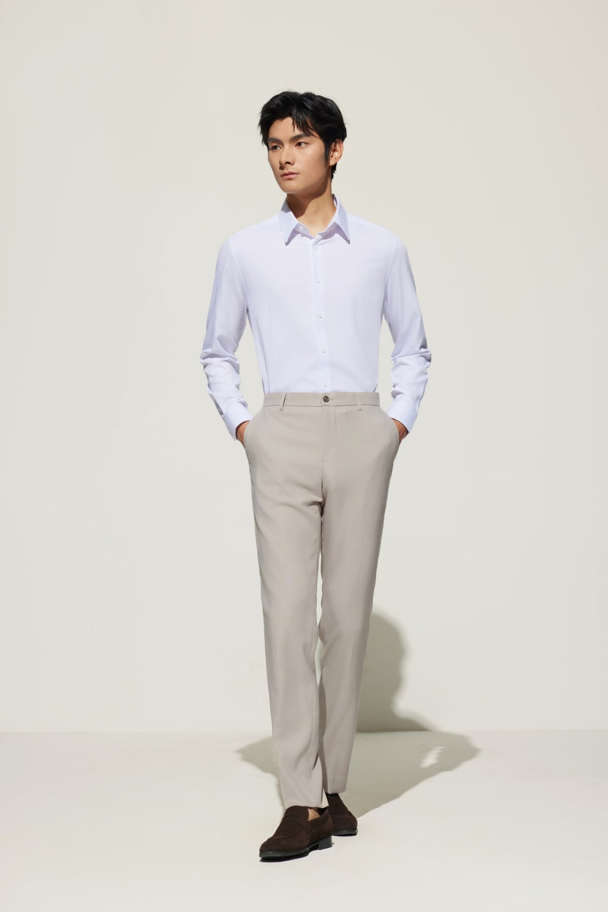 G2000 Shirts Non-Iron Silky Touch Smart Fit Herringbone Shirt Polished Frost Smart