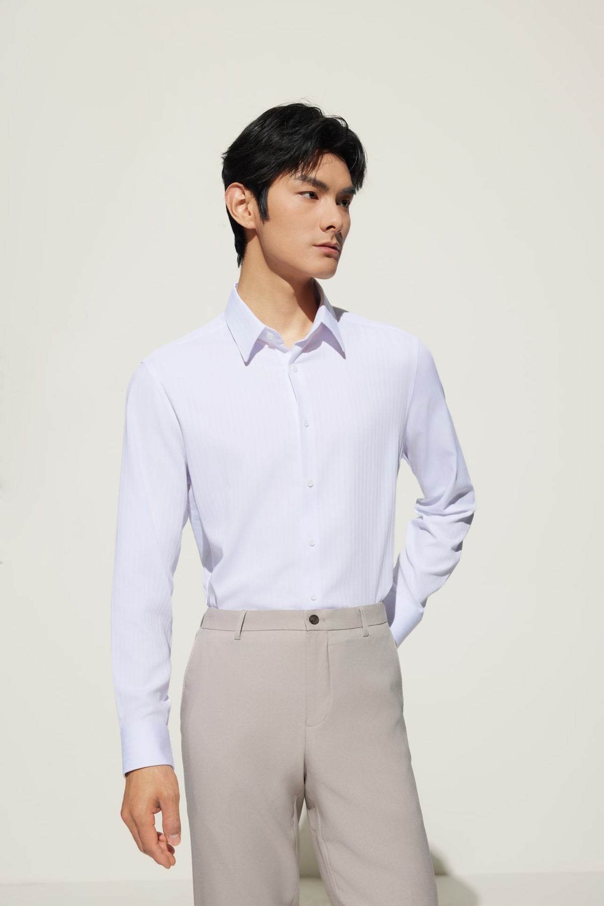 G2000 - Shirts - Non-Iron Silky Touch Smart Fit Herringbone Shirt