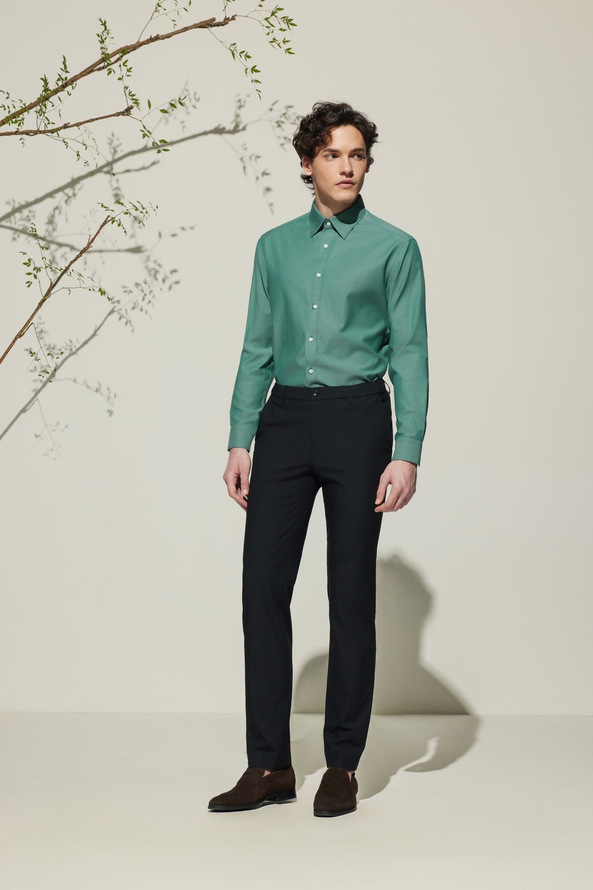 G2000 Pants Cool Touch Multi-Way Stretch Smart Fit Plain Weave Formal Pants with Elastic Waist Band Darkened Slate Elastic Smart