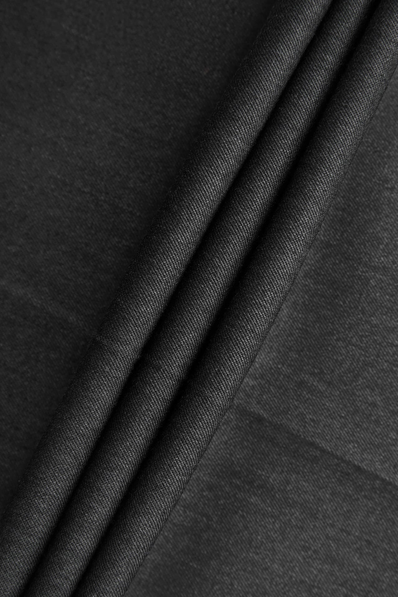 Velvet Noir