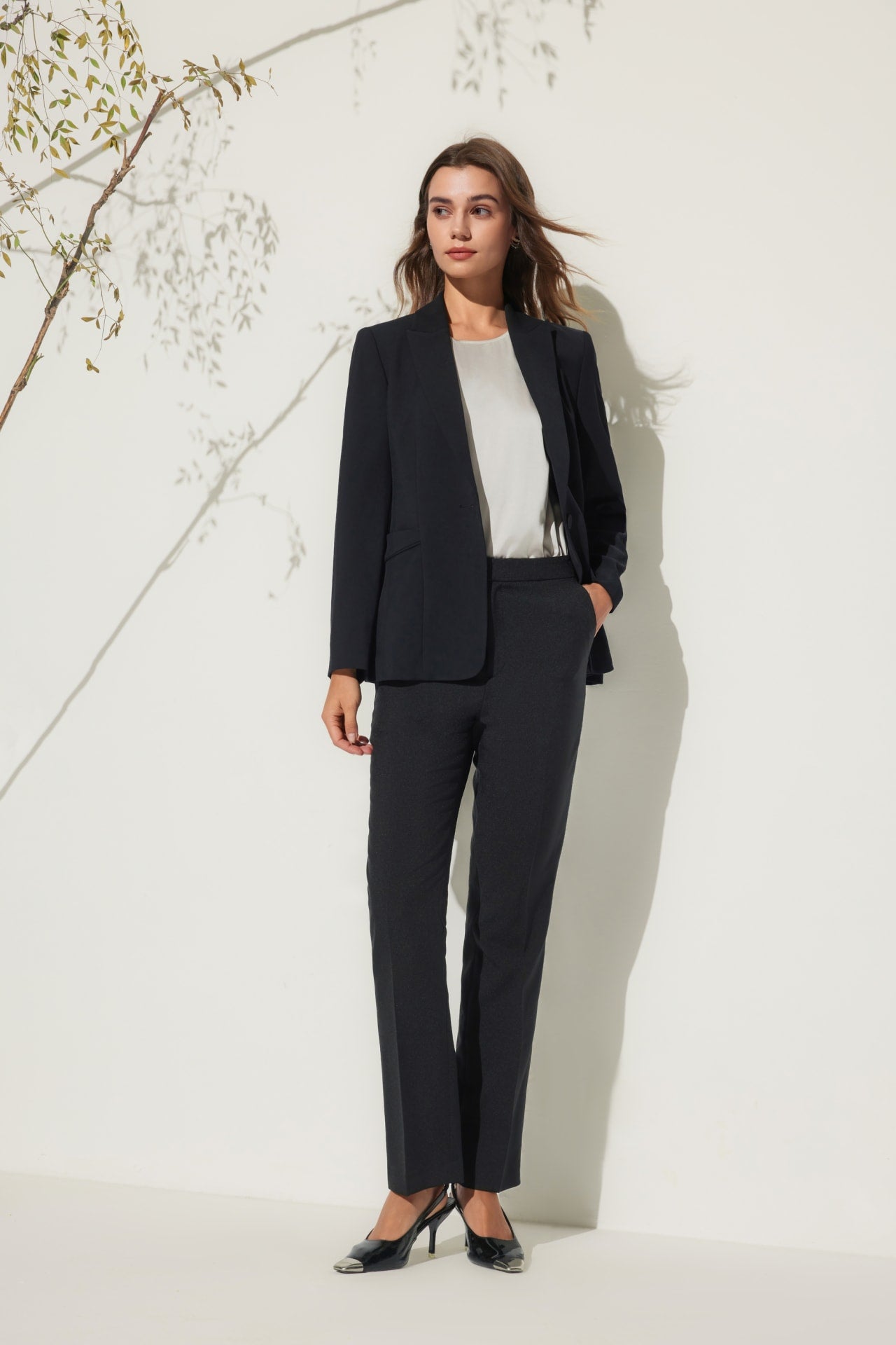 新品✨ Theory 24SS TAILOR CLEAN BLAZER ブラック LIMITED EDITION SUIT BLAZER - Black | ZARA United States