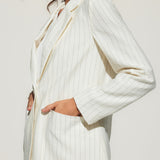 Blanc Canvas