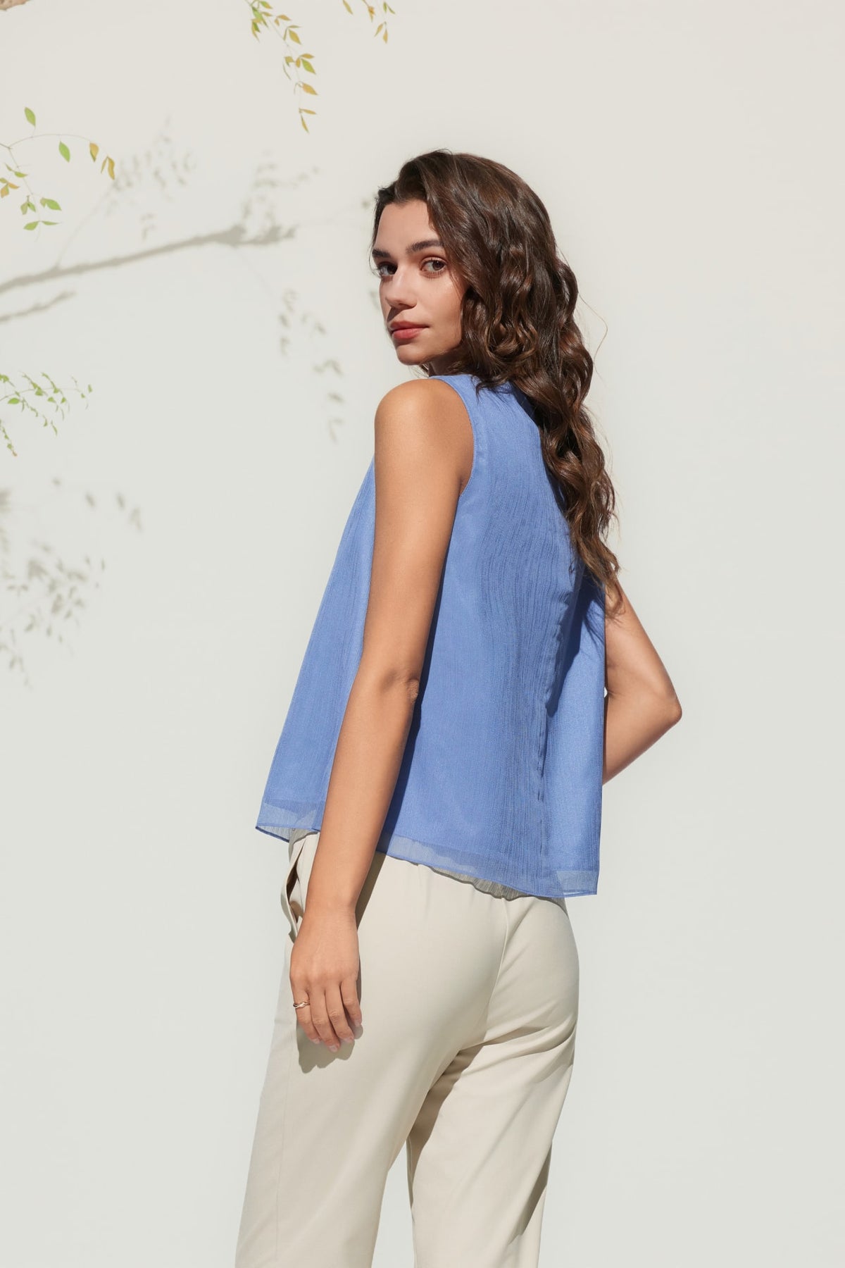 G2000 Blouses Stand Collar Blouse With Detachable Tie
