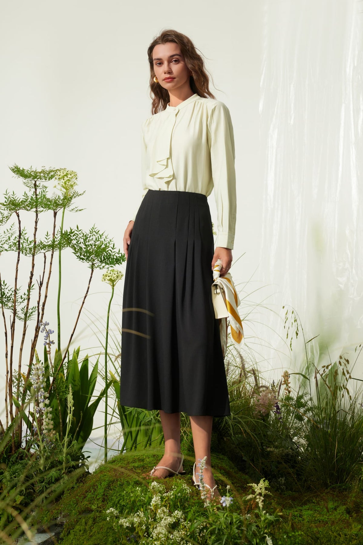 G2000 Blouses Stand Collar Tie Blouse