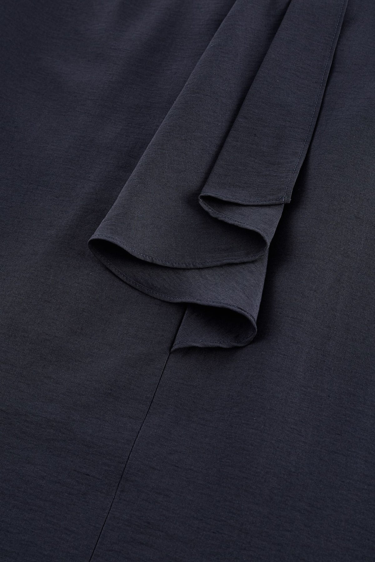 G2000 - Blouses - Stand Collar Tie Blouse
