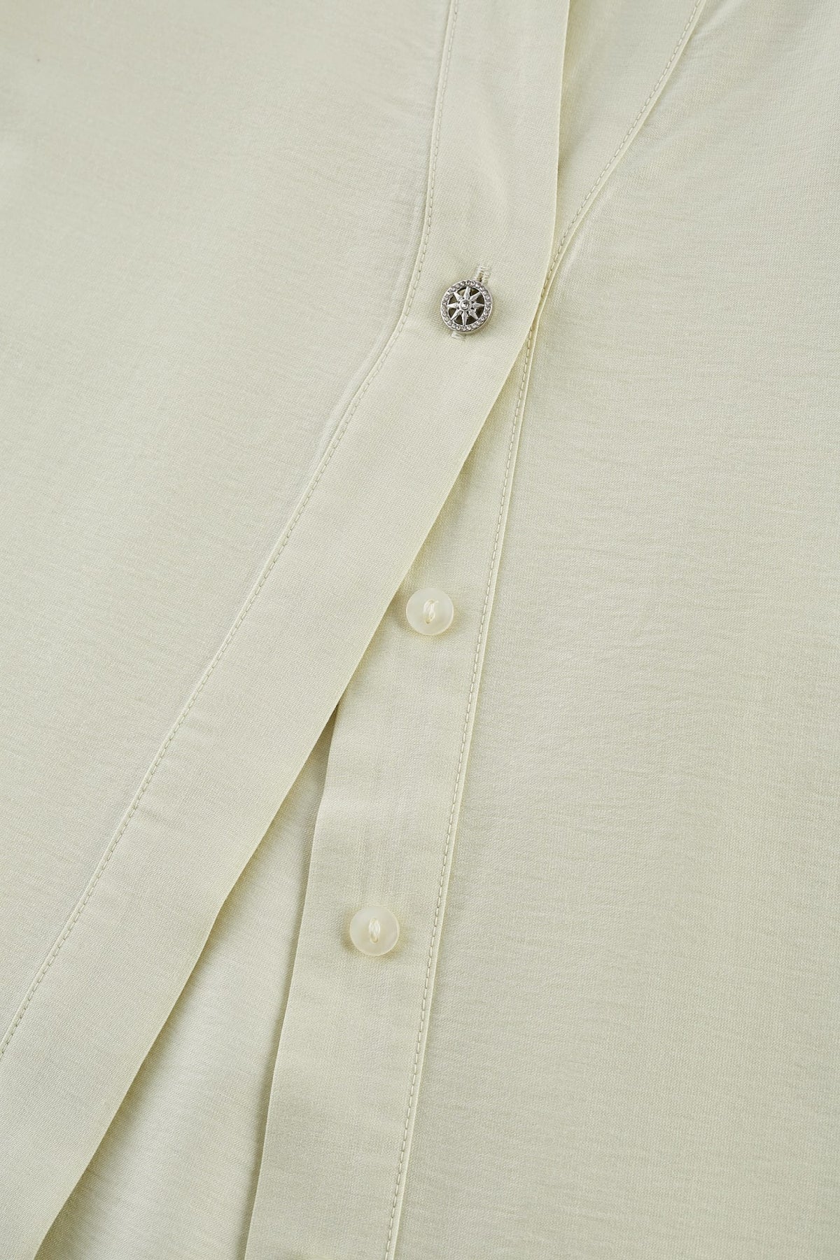 G2000 Blouses Stand Collar Top With Hi-Low Fit Hem