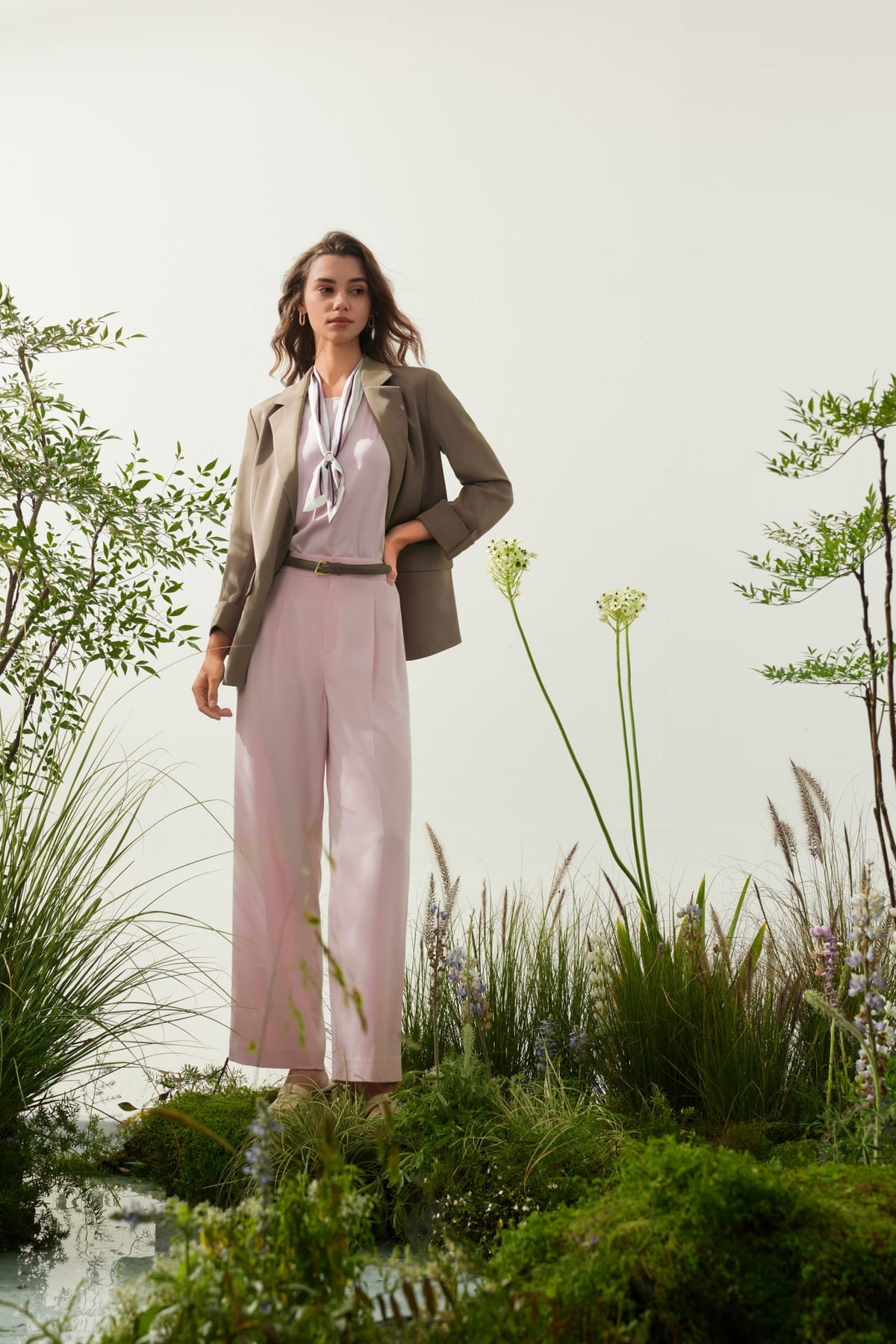 G2000 - Pants - Cooling Multi-Way Stretch Relaxed Straight Leg Suit Pants