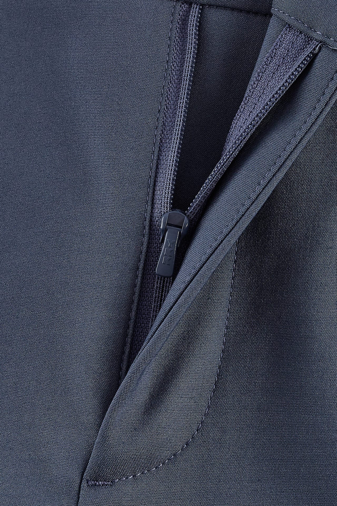 Majestic Ultramarine