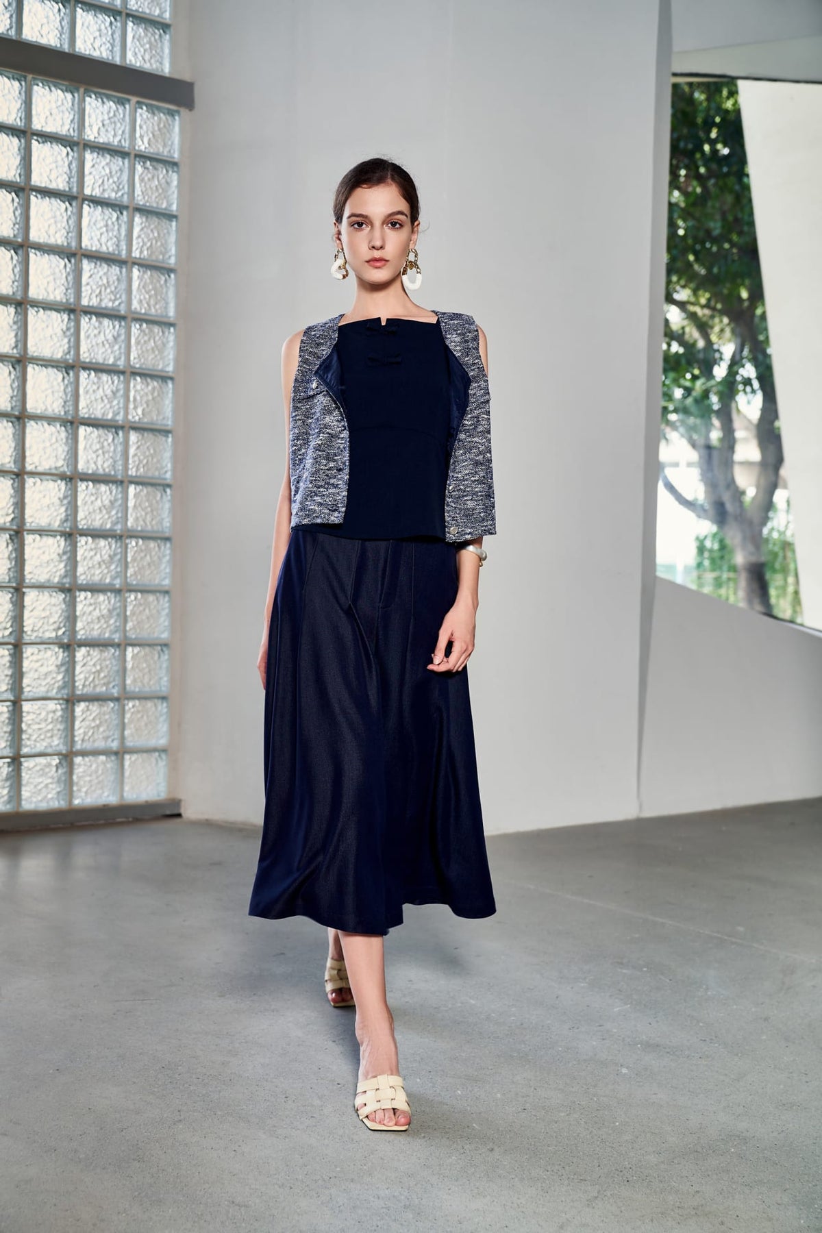 G2000 - Blouses - Bow Front Sleeveless Top
