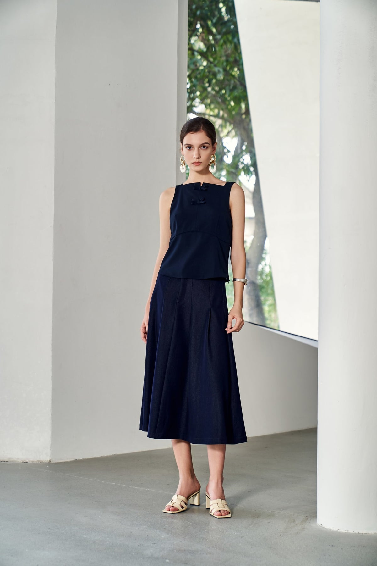 G2000 - Blouses - Bow Front Sleeveless Top - Midnight Velvet - Regular