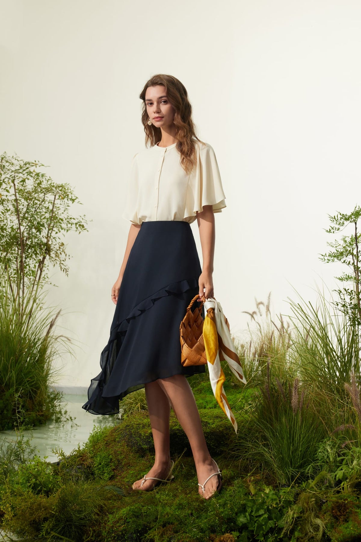 G2000 Skirts Asymmetric Flare Skirt