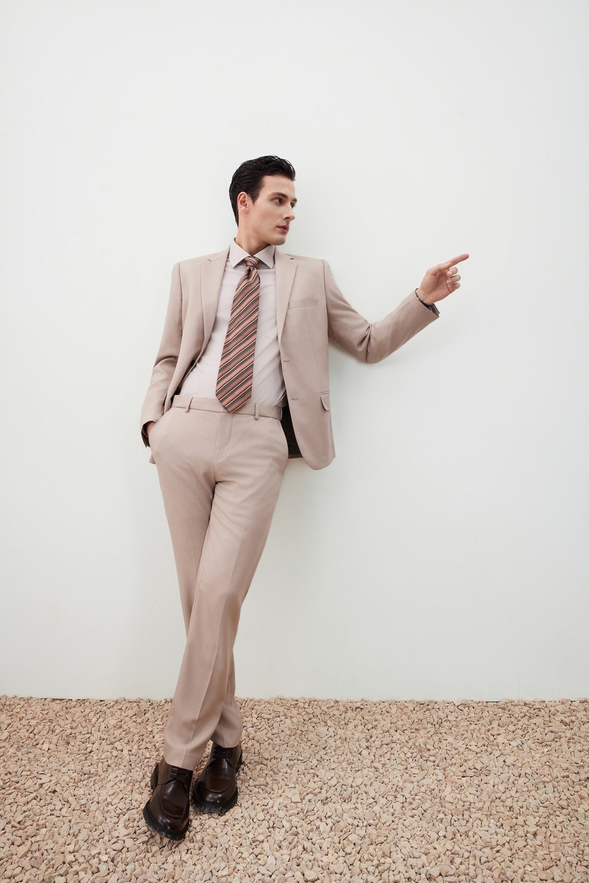 G2000 Suits Teflon Stain-Resistant & Easy Care Smart Fit Twill Suit Blazer Marzipan Smart