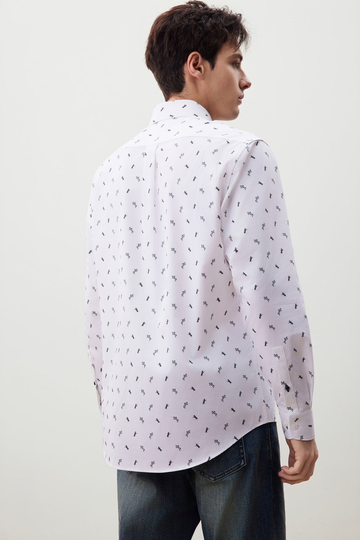 G2000 Shirts Wrinkle-Free Mini Horse Digital Print Comfort Fit Twill Casual Shirt