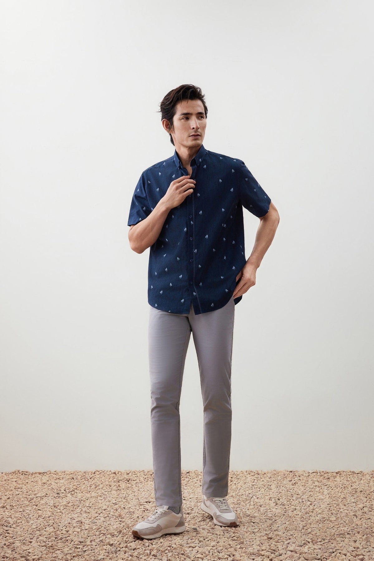 G2000 - Shirts - Wrinkle-Free Mini Horse Digital Print Comfort Fit Oxford Short Sleeve Casual Shirt - Peacoat - Comfort