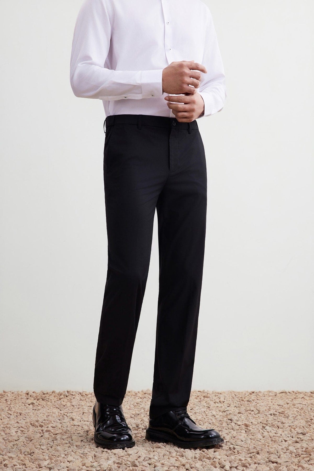G2000 - Pants - Multi-Way Stretch Cool Touch Smart Fit Plain Weave Suit Pants with Elastic Waist Band