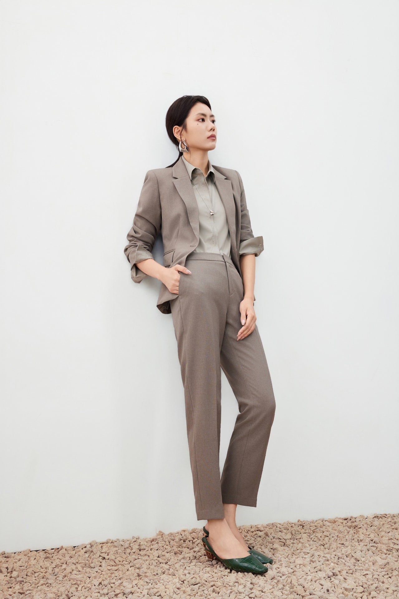 Pale Olive