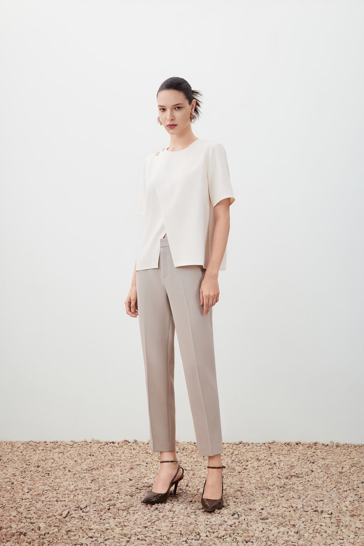 G2000 Blouses Anti UV and Anti See Through Overlayer Detail Top with Deco Buttons