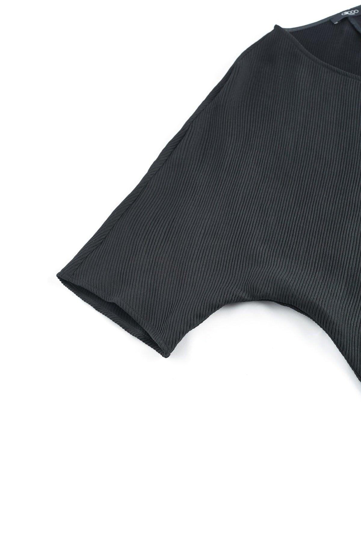 G2000 - Blouses - Textured Fabric V Neck Top