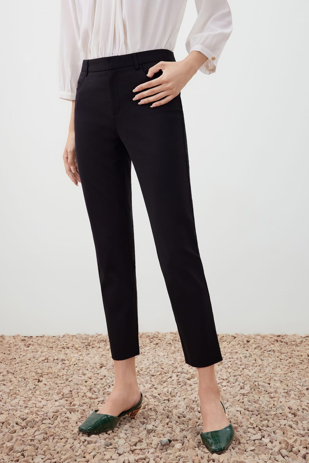 G2000 Pants Belted Cropped Skinny Pants