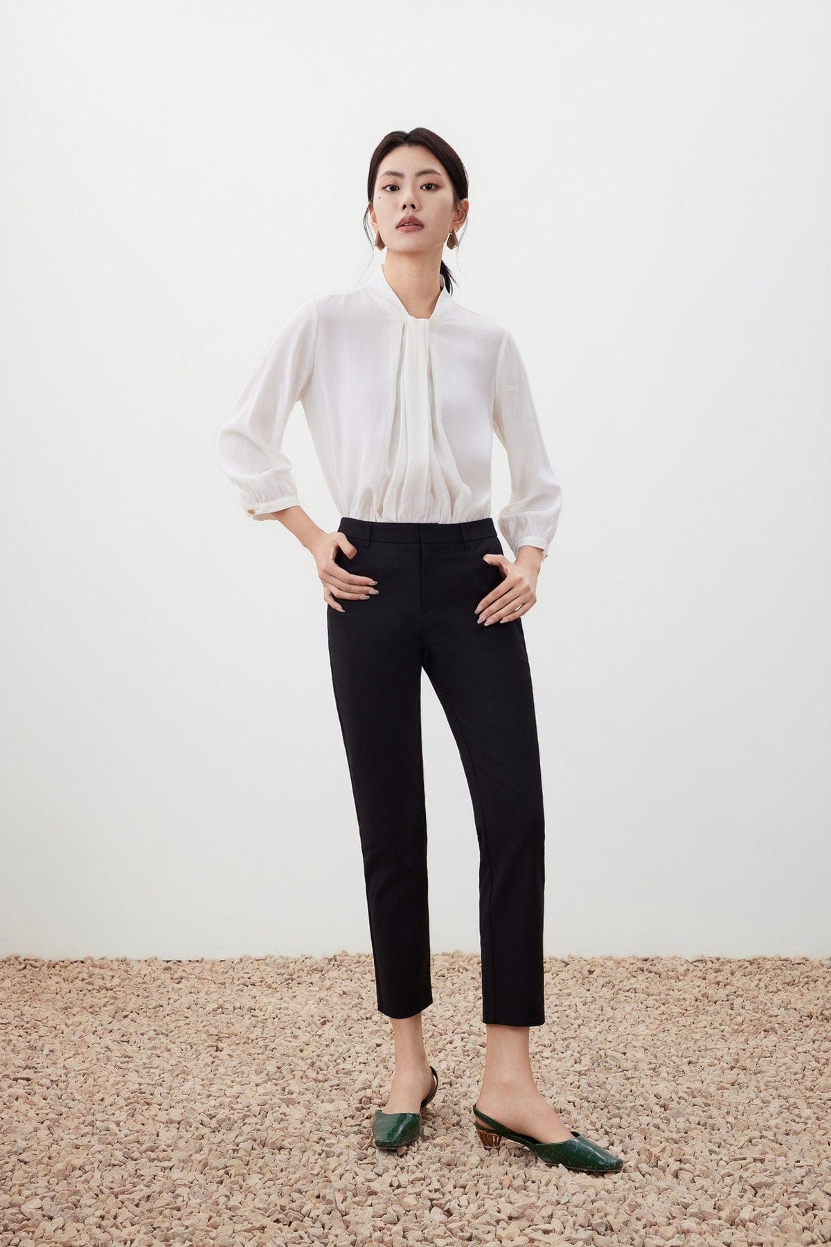 G2000 Pants Belted Cropped Skinny Pants