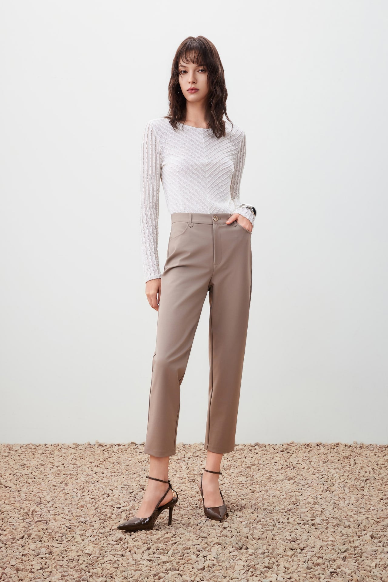 Taupe