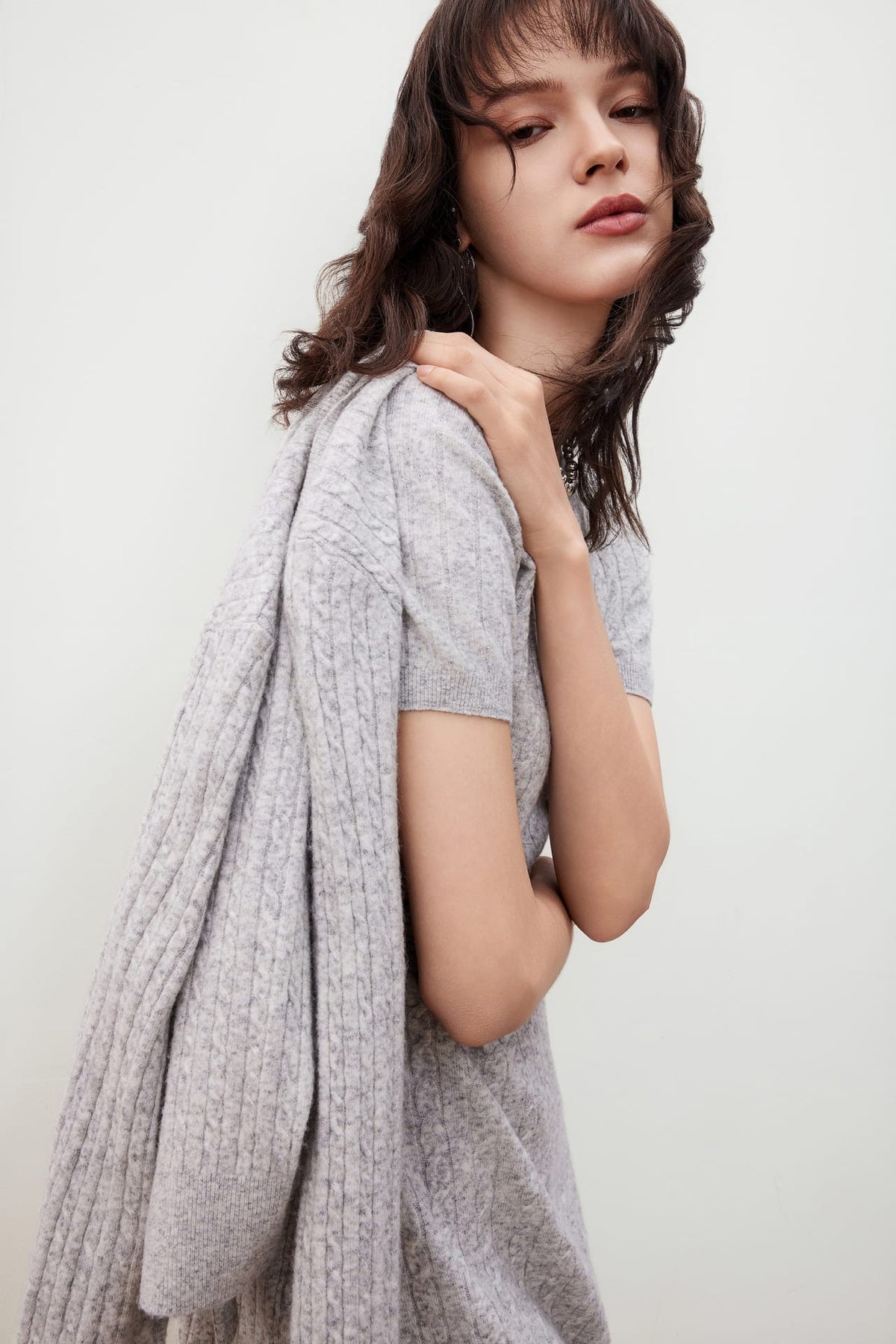 G2000 - Cardigans - Cable Cropped Cardigan