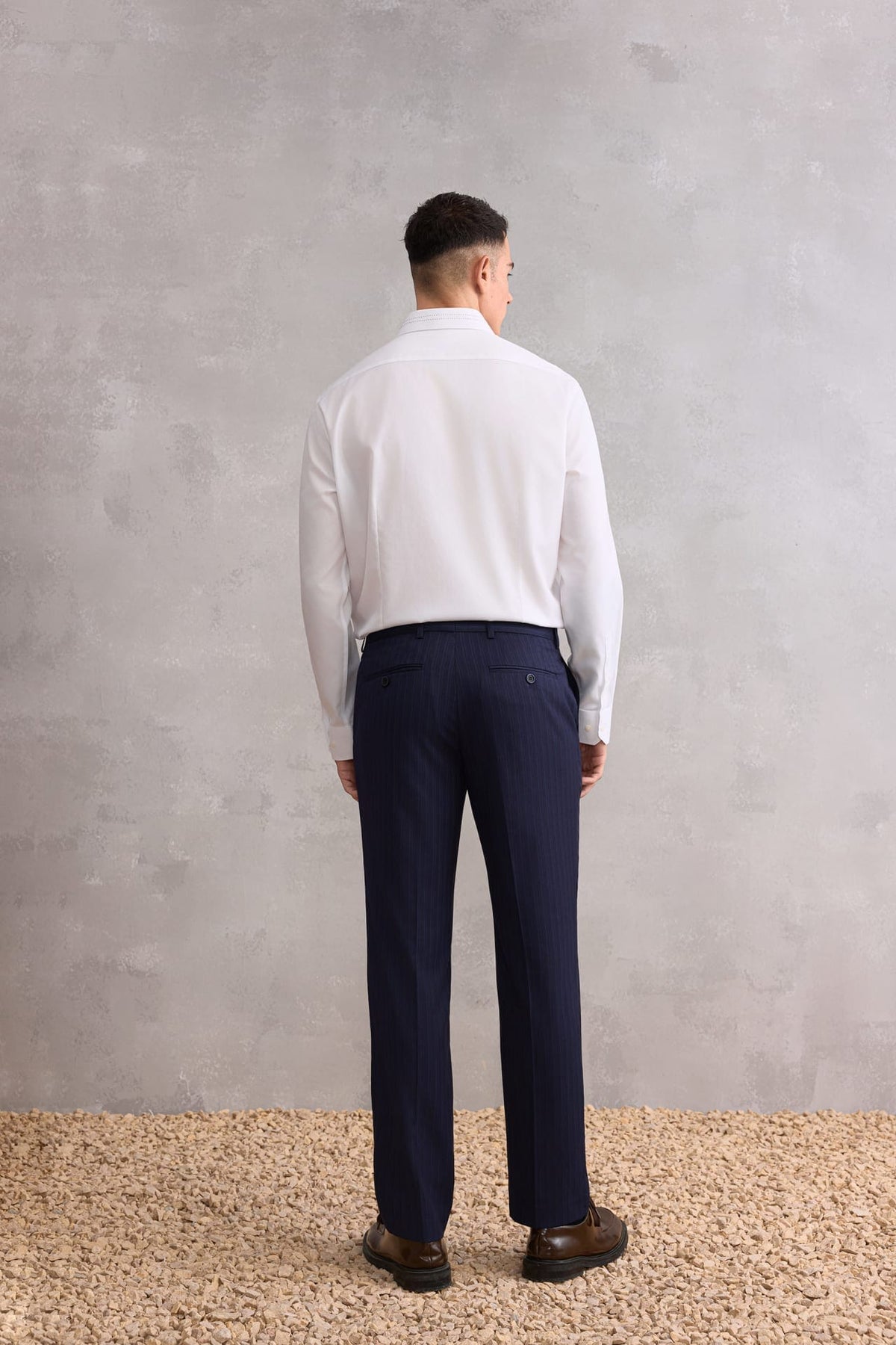 G2000 - Shirts - Non-Iron Premium Cotton Smart Fit Dobby Twill Shirt with Design Detail