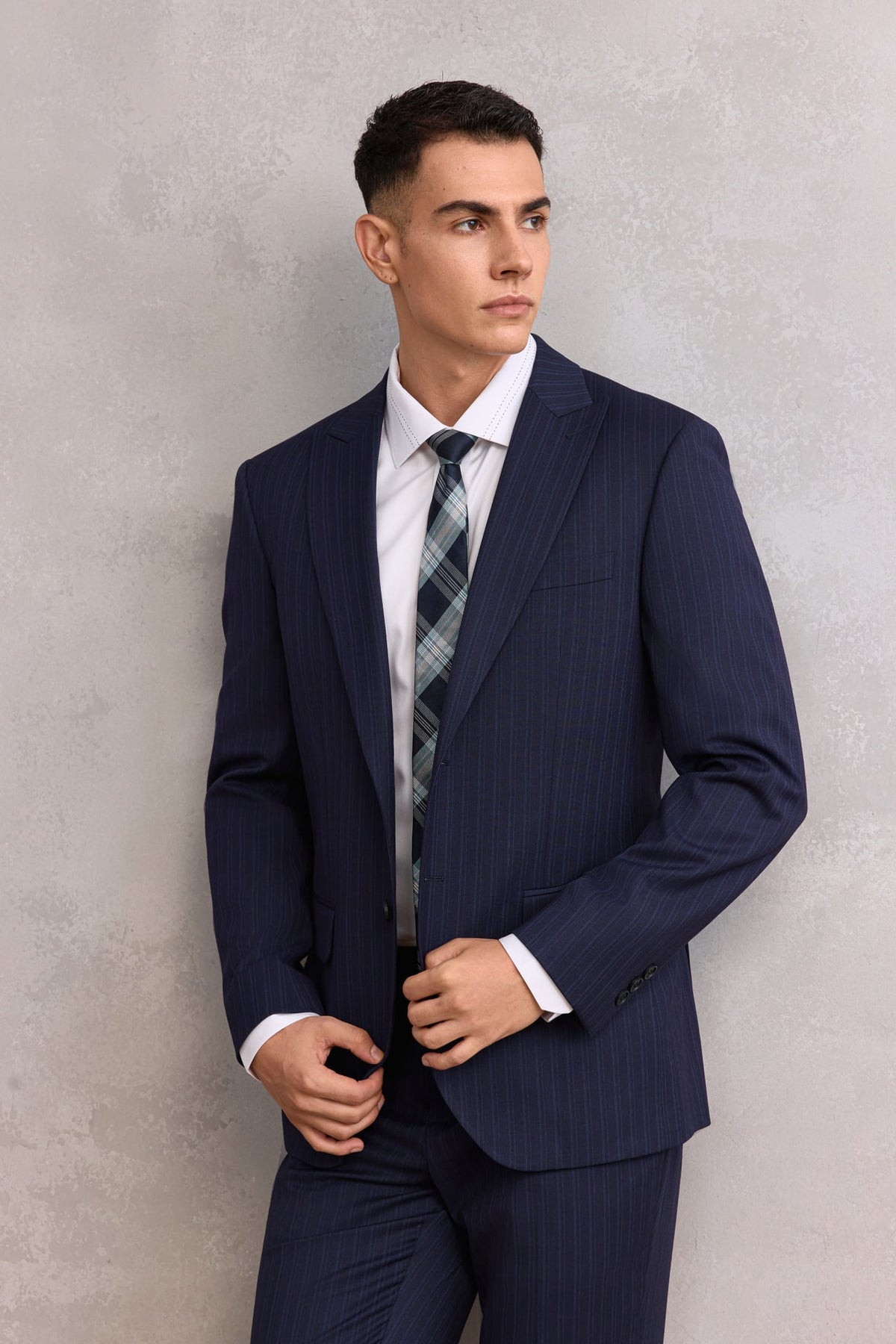 G2000 - Shirts - Non-Iron Premium Cotton Smart Fit Dobby Twill Shirt with Design Detail