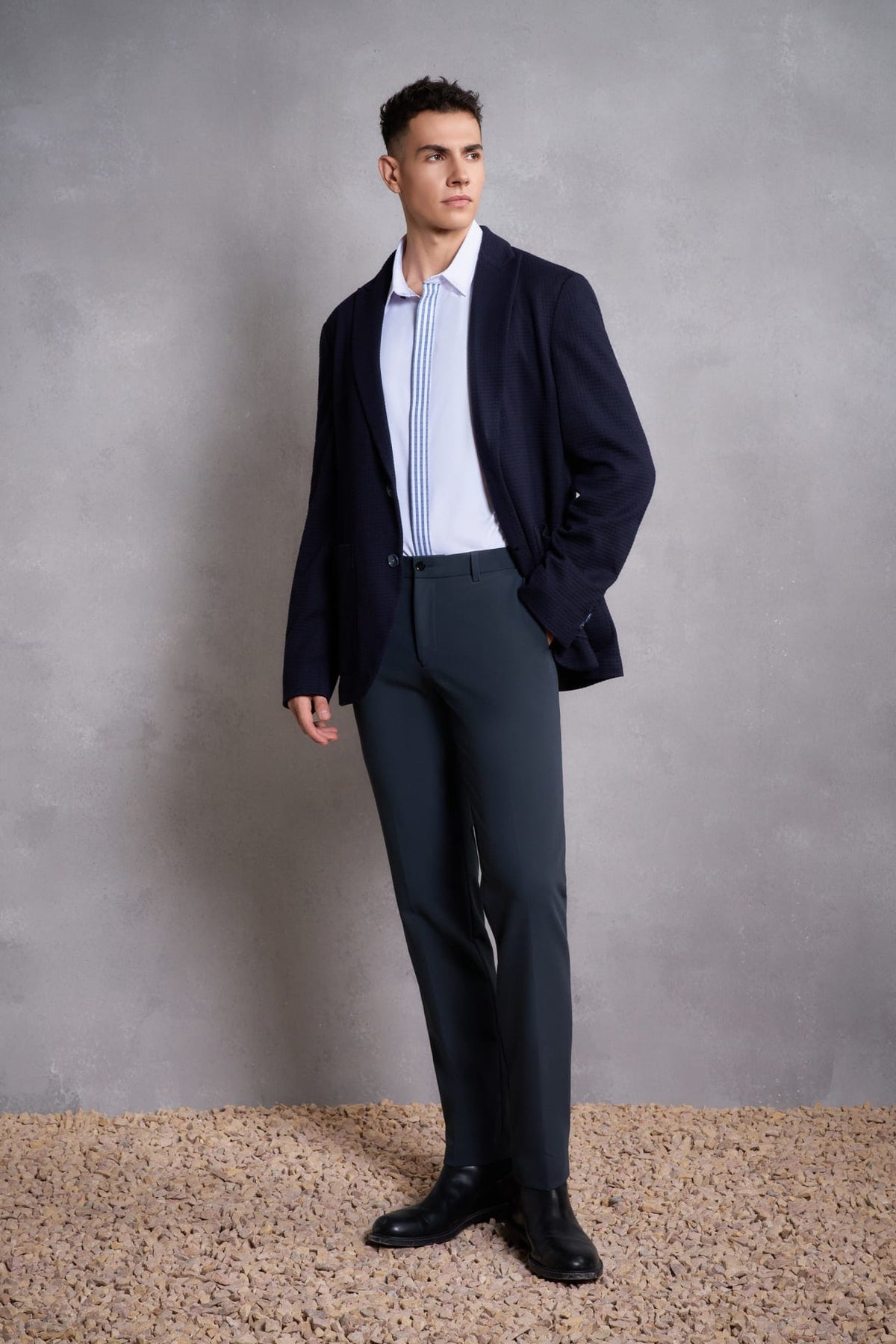 G2000 - Shirts - Non-Iron Dry Stretch Smart Fit Poplin Shirt with Design Detail