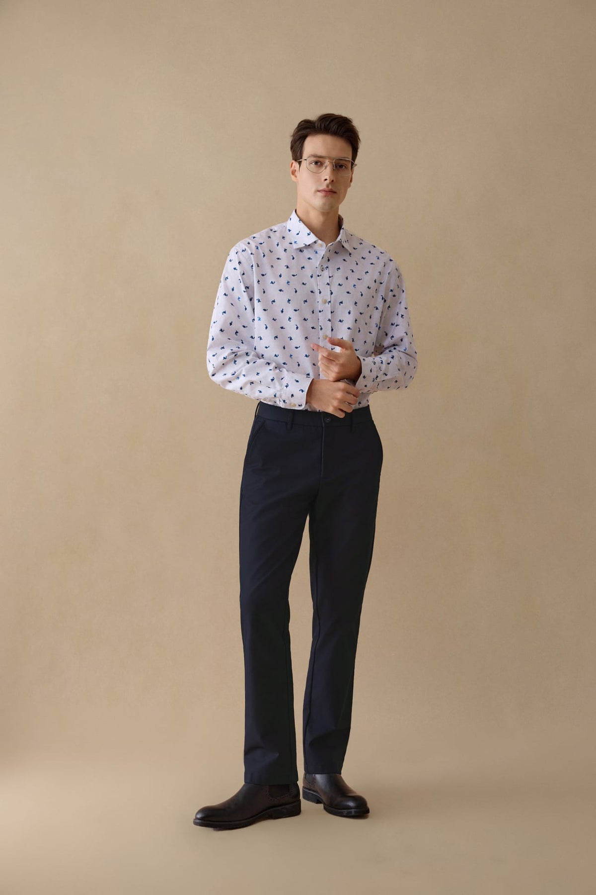 G2000 Shirts Wrinkle Free Twill Mini Koi Printed Comfort Fit Casual Shirt