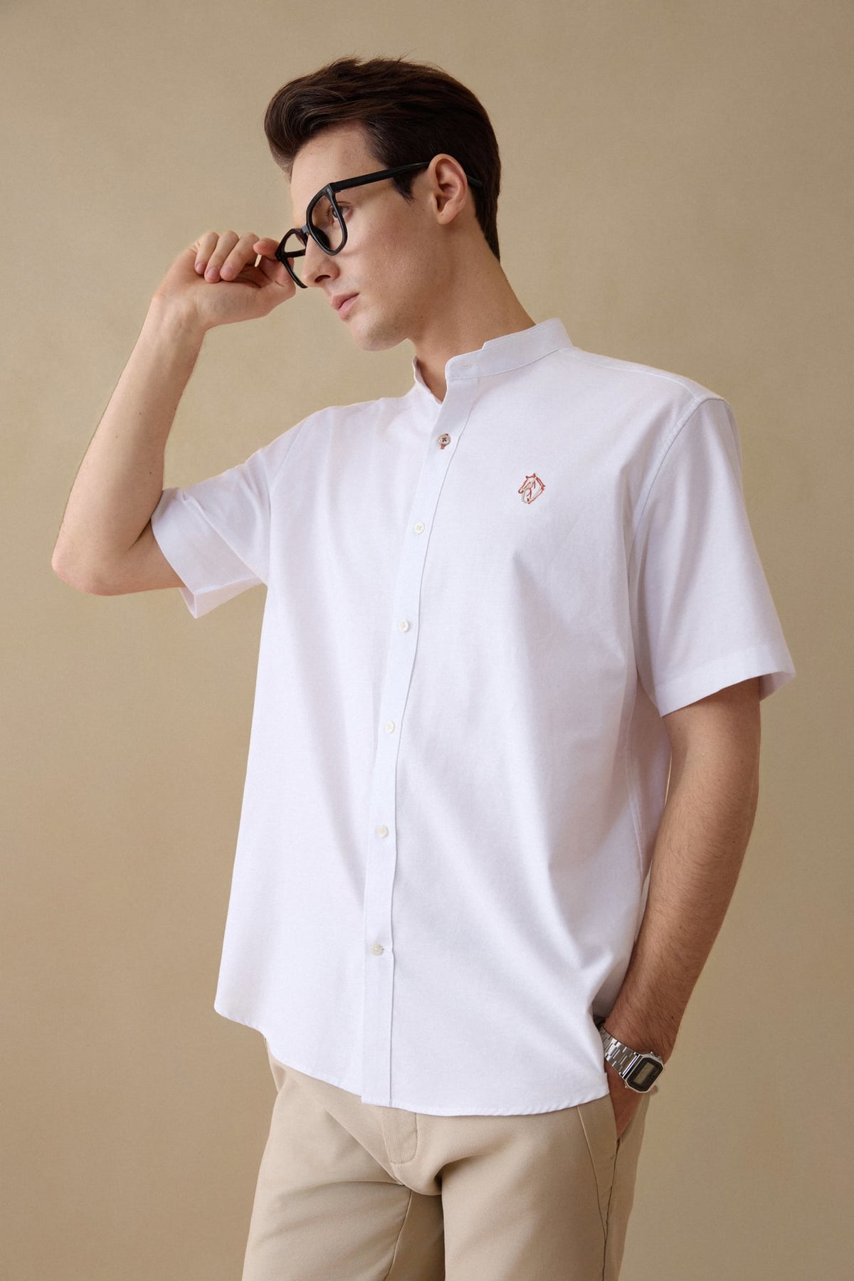 G2000 Shirts Wrinkle Free Oxford Stand Collar Smart Fit Short Sleeve Casual Shirt with Logo White Smart