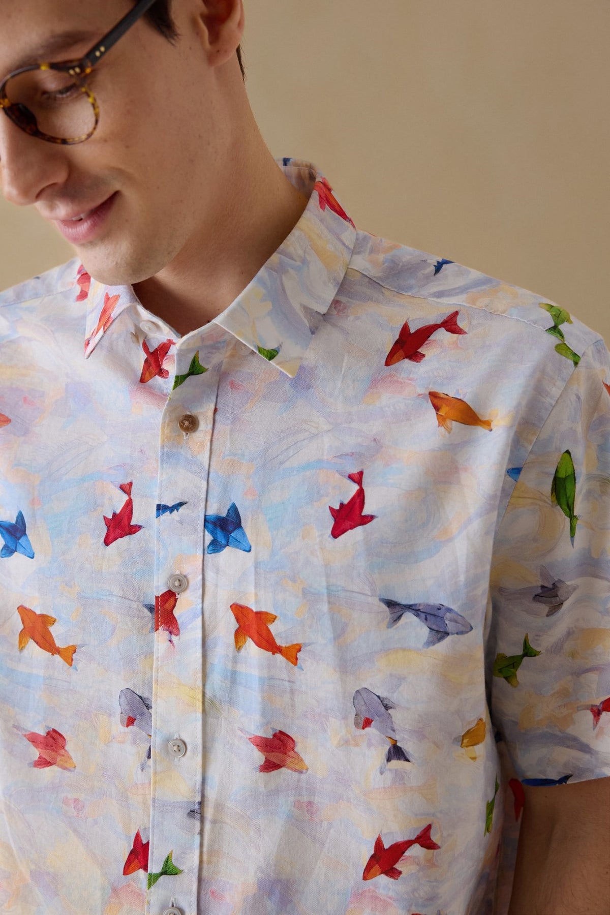 G2000 - Shirts - Wrinkle Free Oxford Koi Printed Smart Fit Short Sleeve Casual Shirt