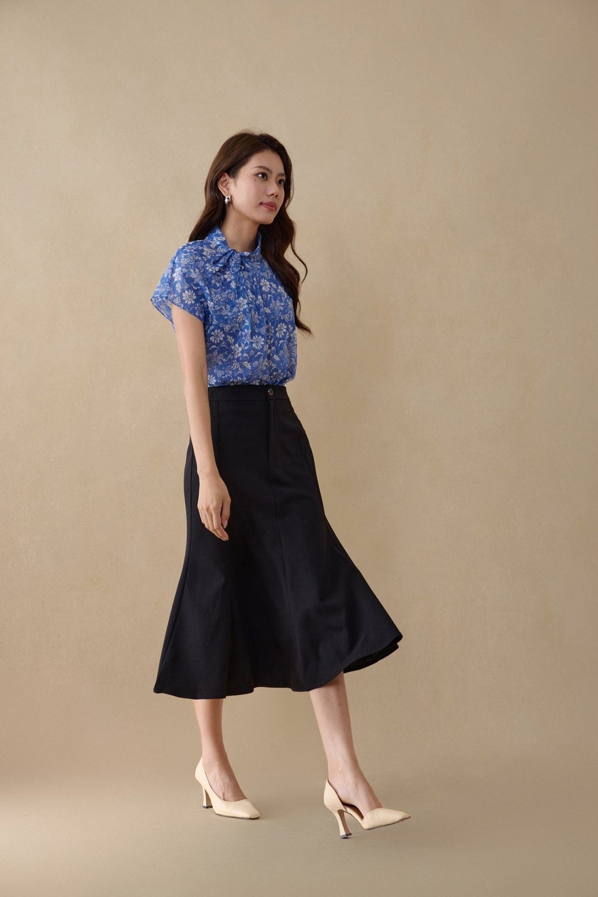 G2000 - Blouses - Tie-Neck Floral Print Blouse