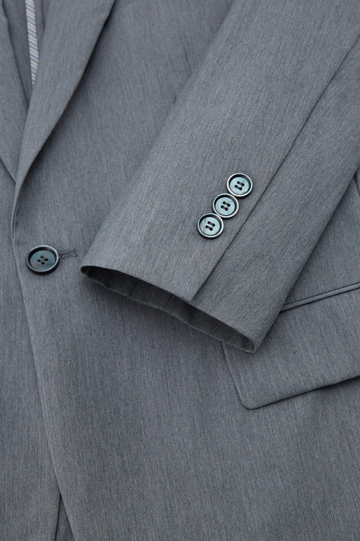 G2000 - Suits - Wool Blend Plain Weave Smart Fit Suit Blazer