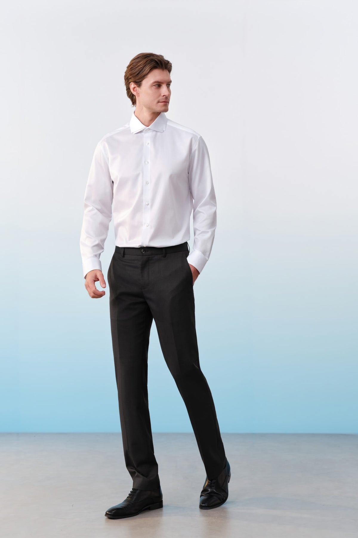 G2000 Shirts Non-Iron Premium Cotton Fine Twill Smart Fit Long Sleeve Shirt With Design Detail
