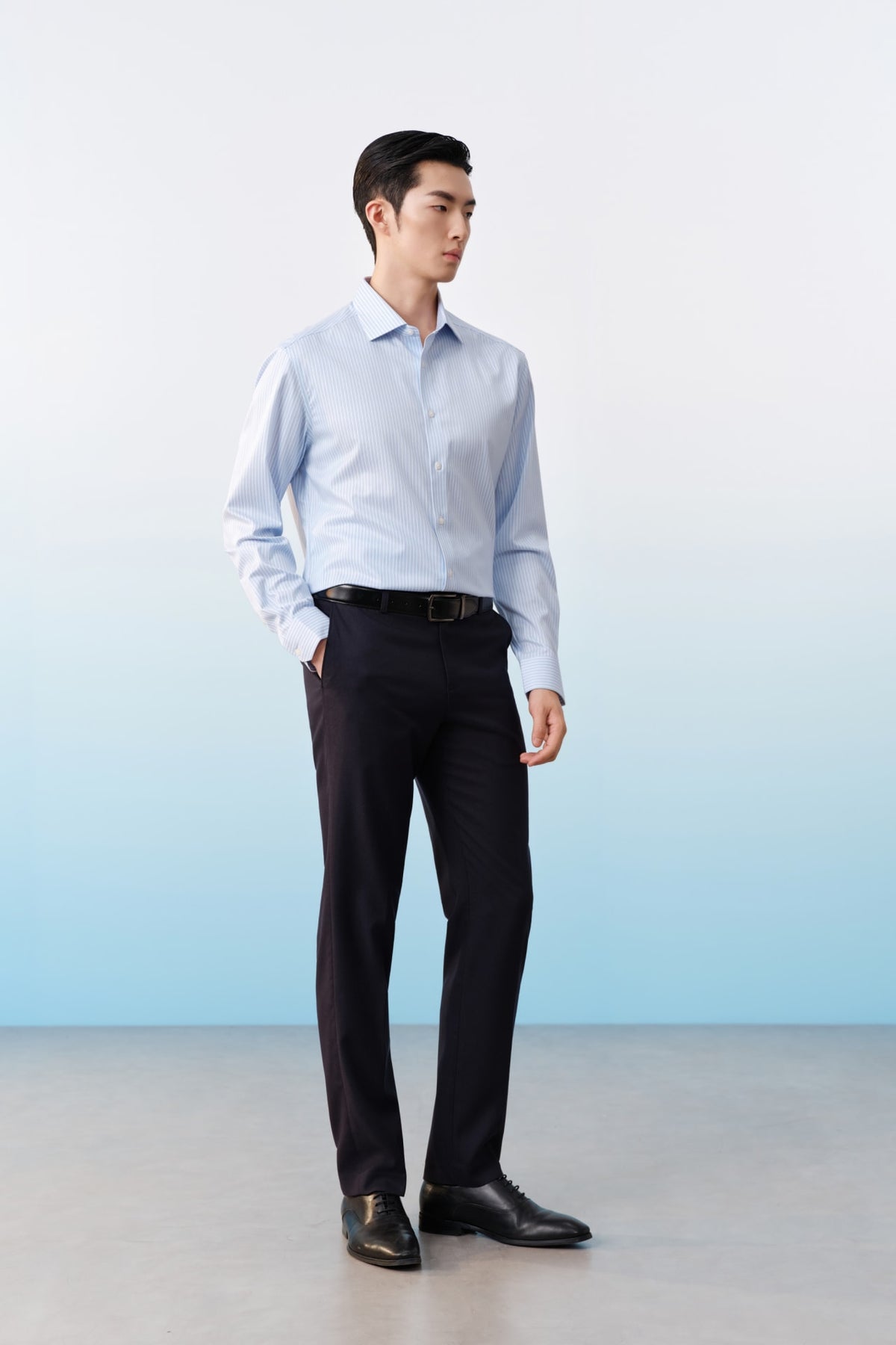 G2000 Shirts Non-Iron Temperature Regulating Smart Fit Long Sleeve Shirt