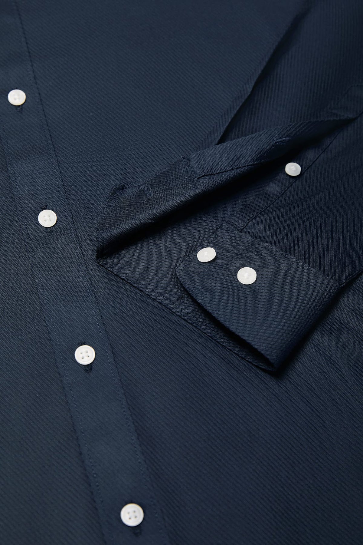 G2000 Shirts Non-Iron Easy Care Wide Twill Smart Fit Long Sleeve Shirt