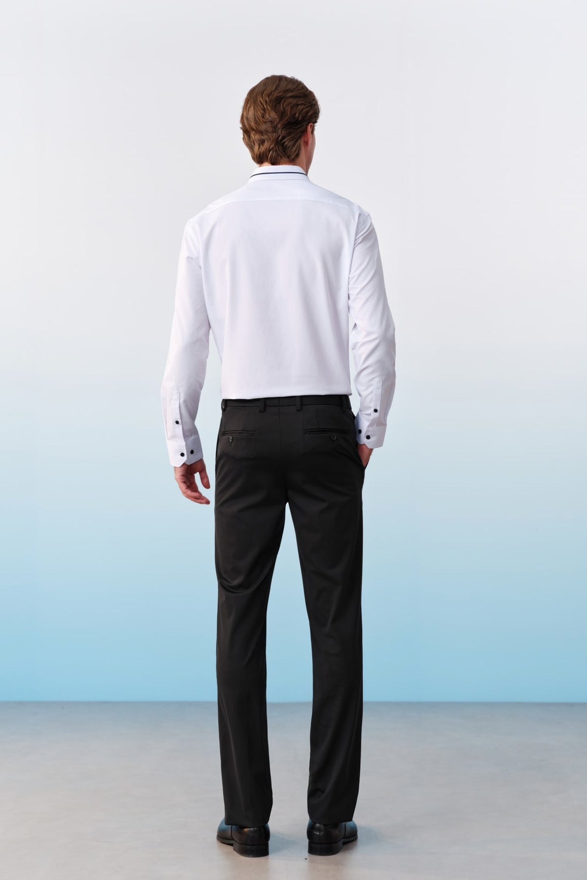 G2000 - Shirts - Non-Iron Dry Stretch Textured Stripe Smart Fit Long Sleeve Shirt With Design Detail