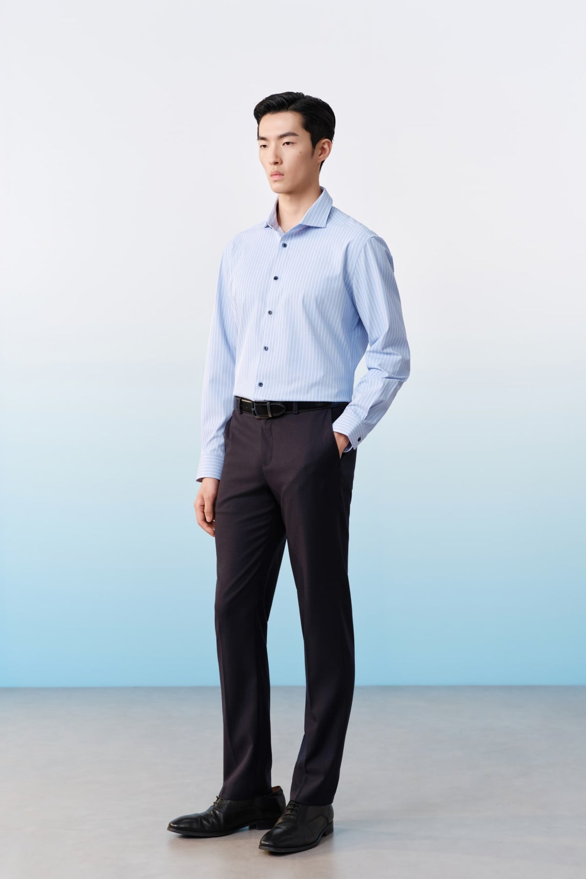 G2000 Shirts Non-Iron Dry Multi-Way Stretch Stripe Slim Fit Long Sleeve Shirt