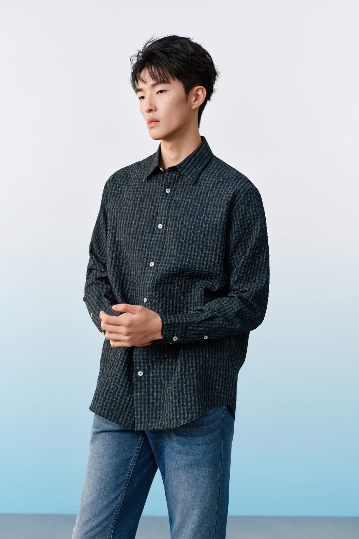 G2000 - Shirts - Poly Blend Seersucker Check Relax Fit Long Sleeve Casual Shirt