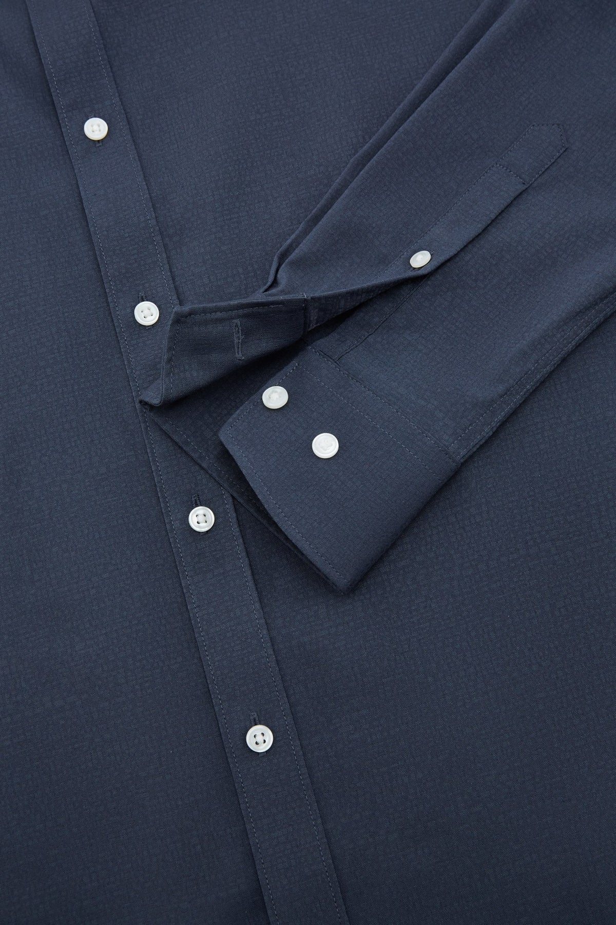 G2000 - Shirts - Non-Iron Three-Proof Finish Textured Smart Fit Long Sleeve Shirt